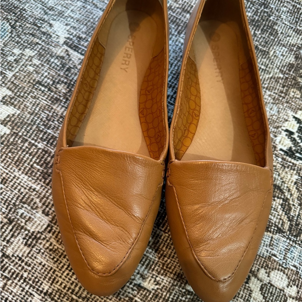 Sperry leather flats